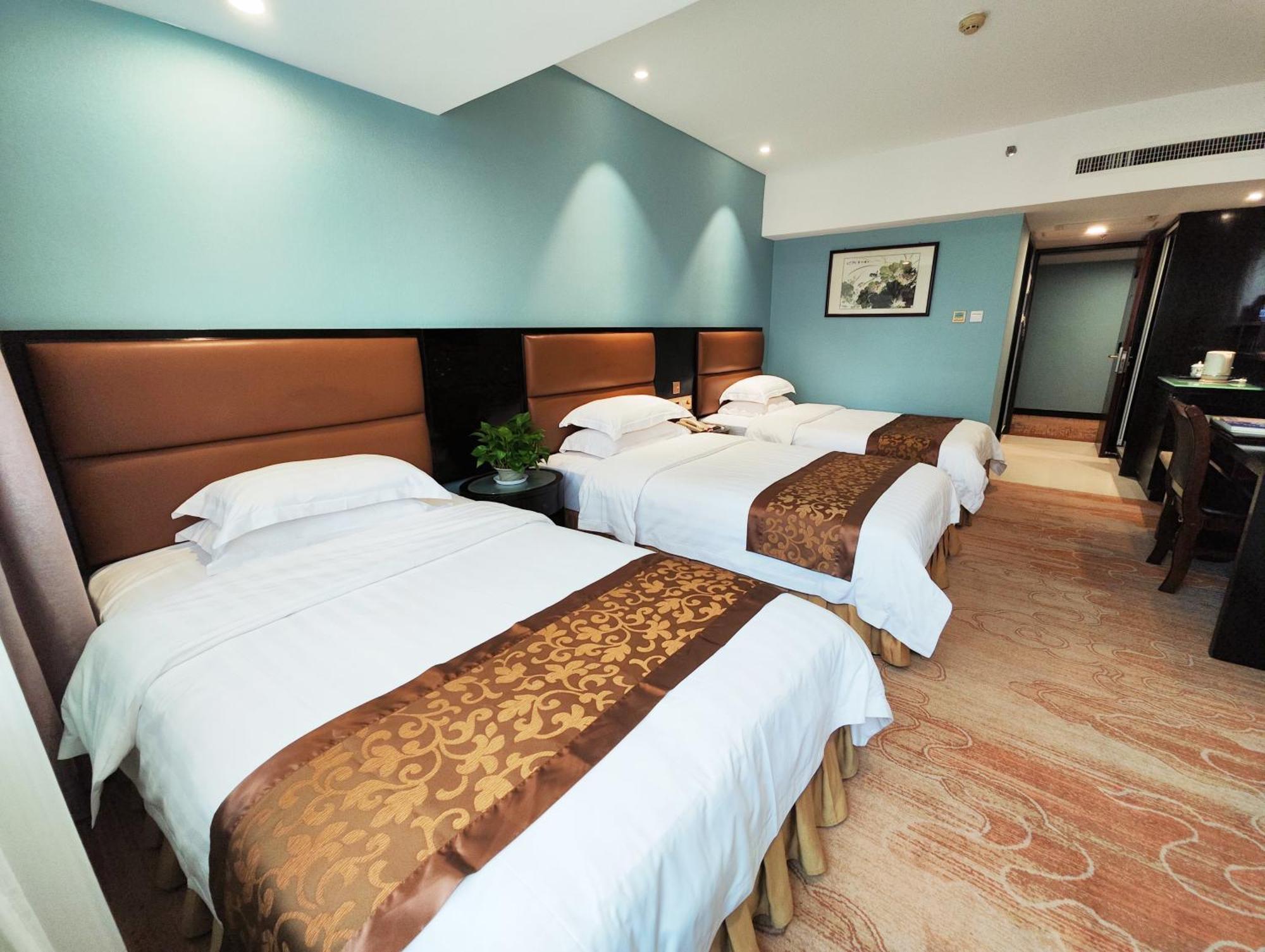 Skyline Plaza Hotel Kanton Zewnętrze zdjęcie