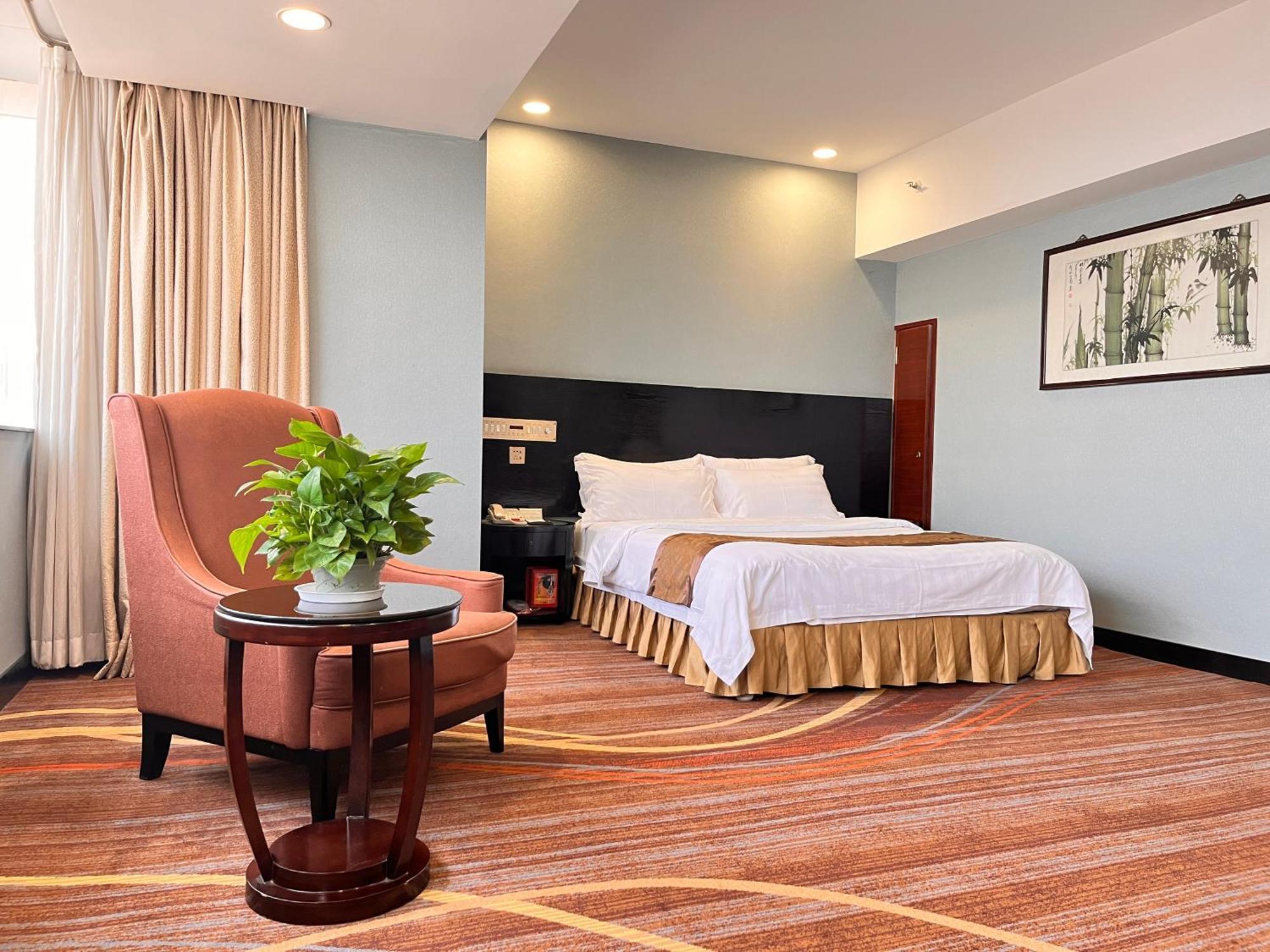 Skyline Plaza Hotel Kanton Zewnętrze zdjęcie