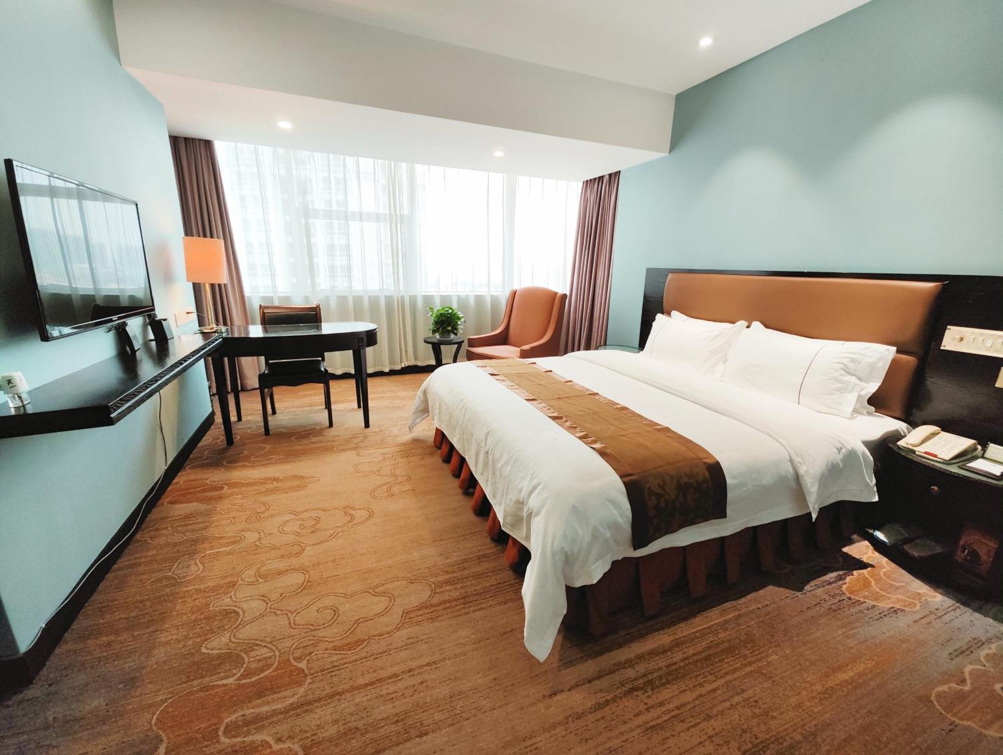 Skyline Plaza Hotel Kanton Zewnętrze zdjęcie
