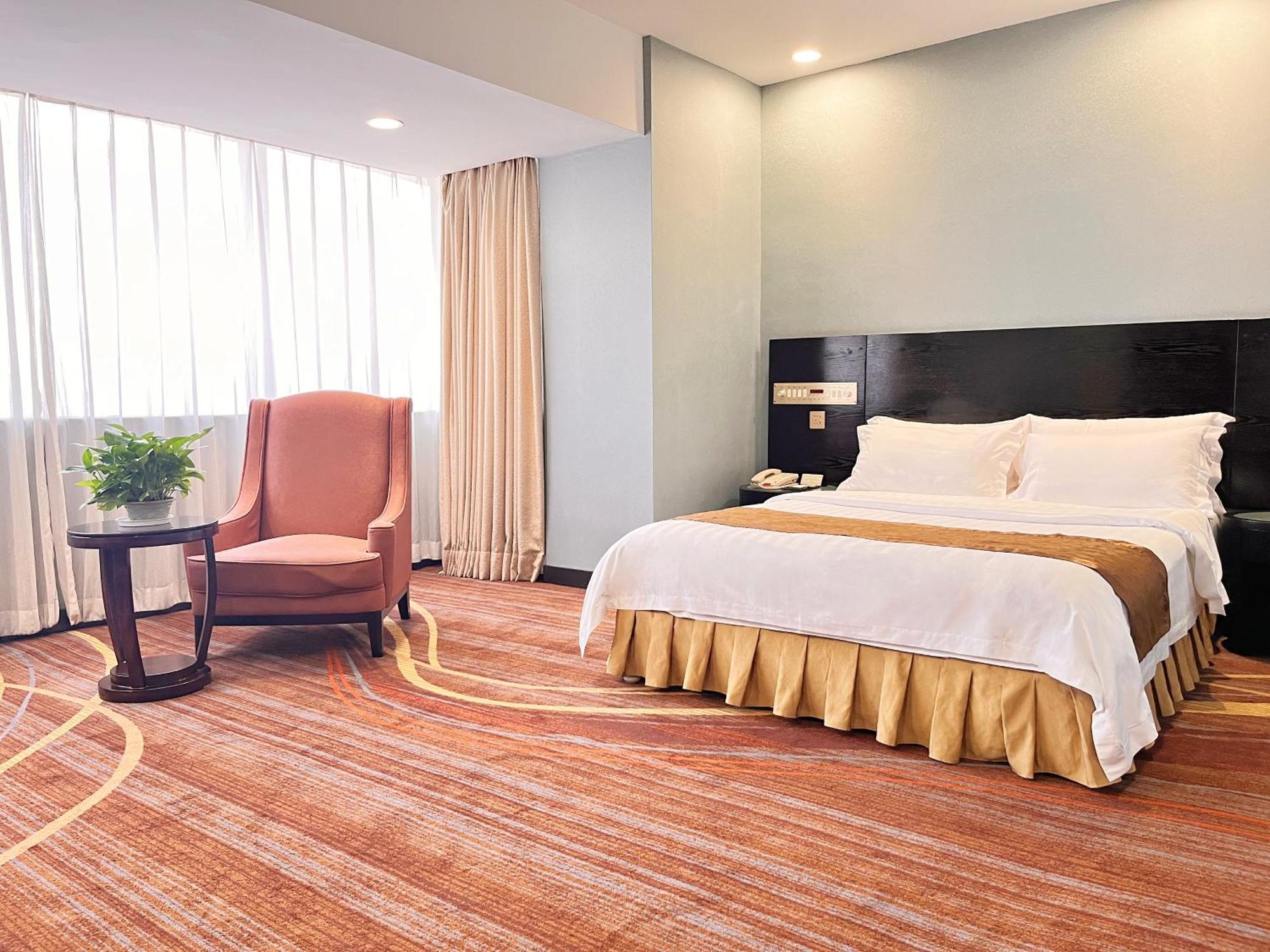 Skyline Plaza Hotel Kanton Zewnętrze zdjęcie